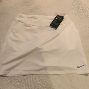 White Nike tennis skirt new with tags